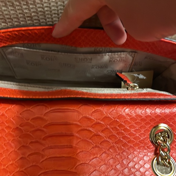 Michael Kors cross body orange - Picture 7 of 8